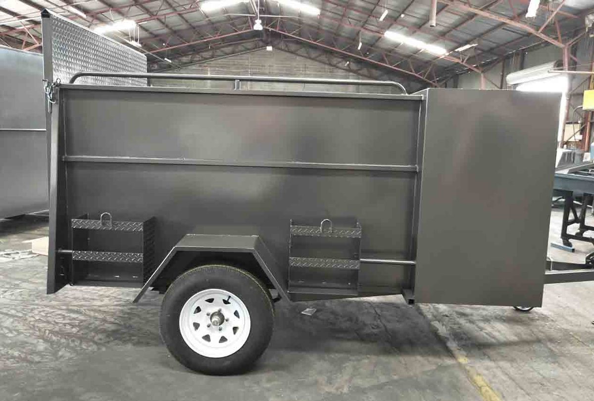 8×5 Commercial Contractor Lawn Mower Trailer (2000kg ATM)